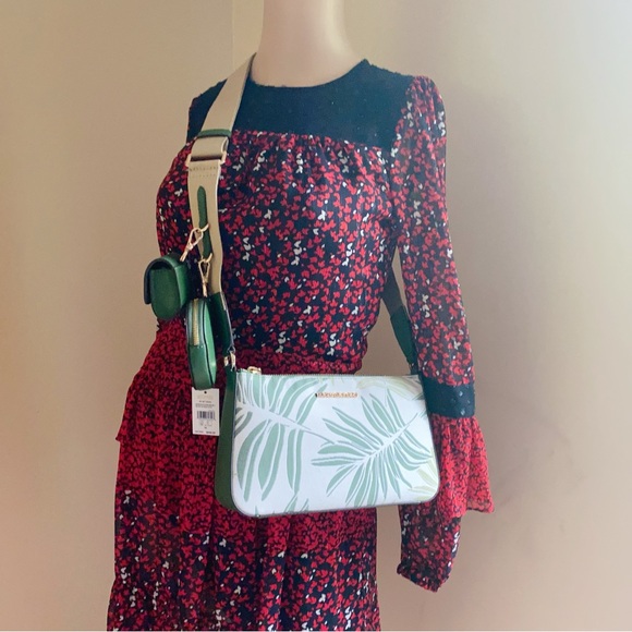 Michael Kors Jet Set Logo 3 in 1 Crossbody Bag - Picture 10 of 10